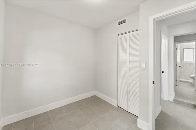 $3,550 | 3500 Southwest 25th Street, Miami, FL 33133