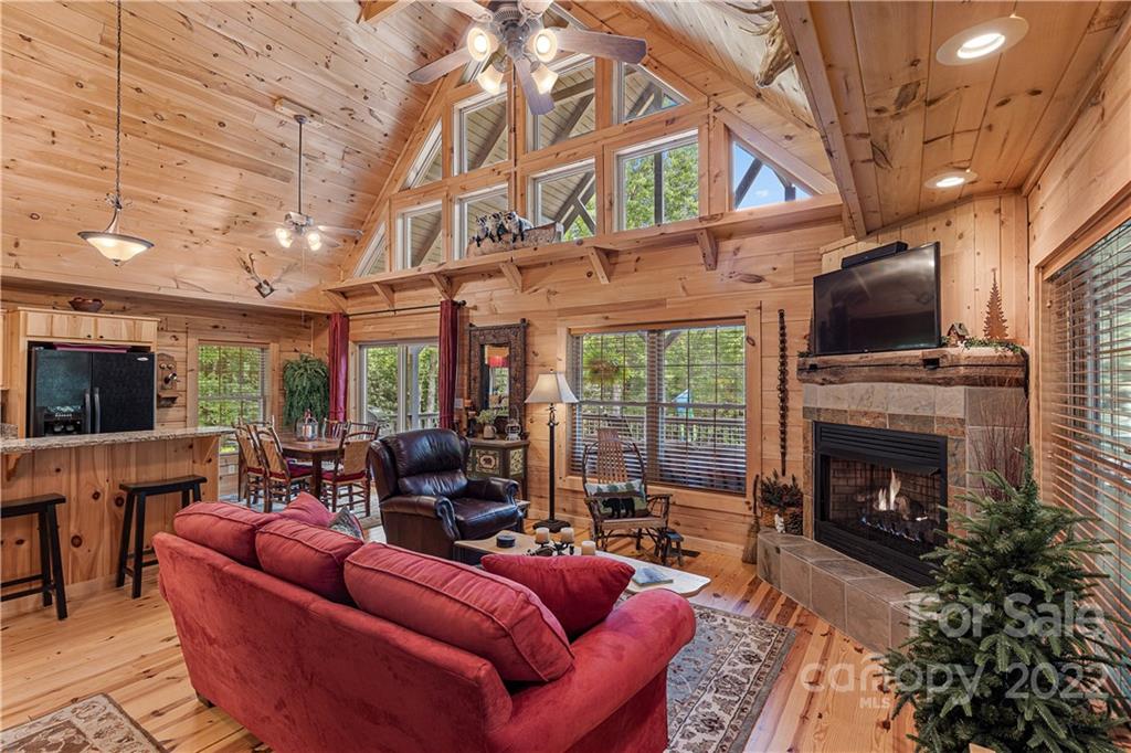 75 Longview Ridge Lake Toxaway, NC 28747 - Photo 12 of 31 Gallery Image 12