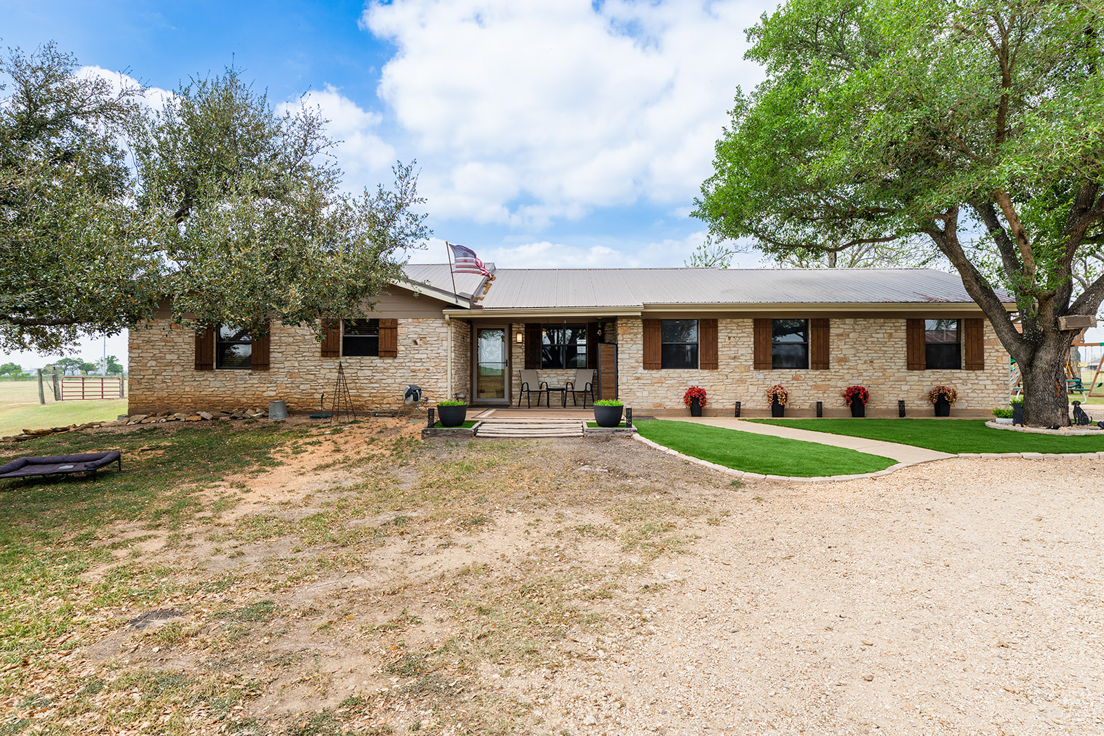 1001 Gravel Pit Road Taylor, TX 76574 - Photo 4 of 40 a view of a house with a yard