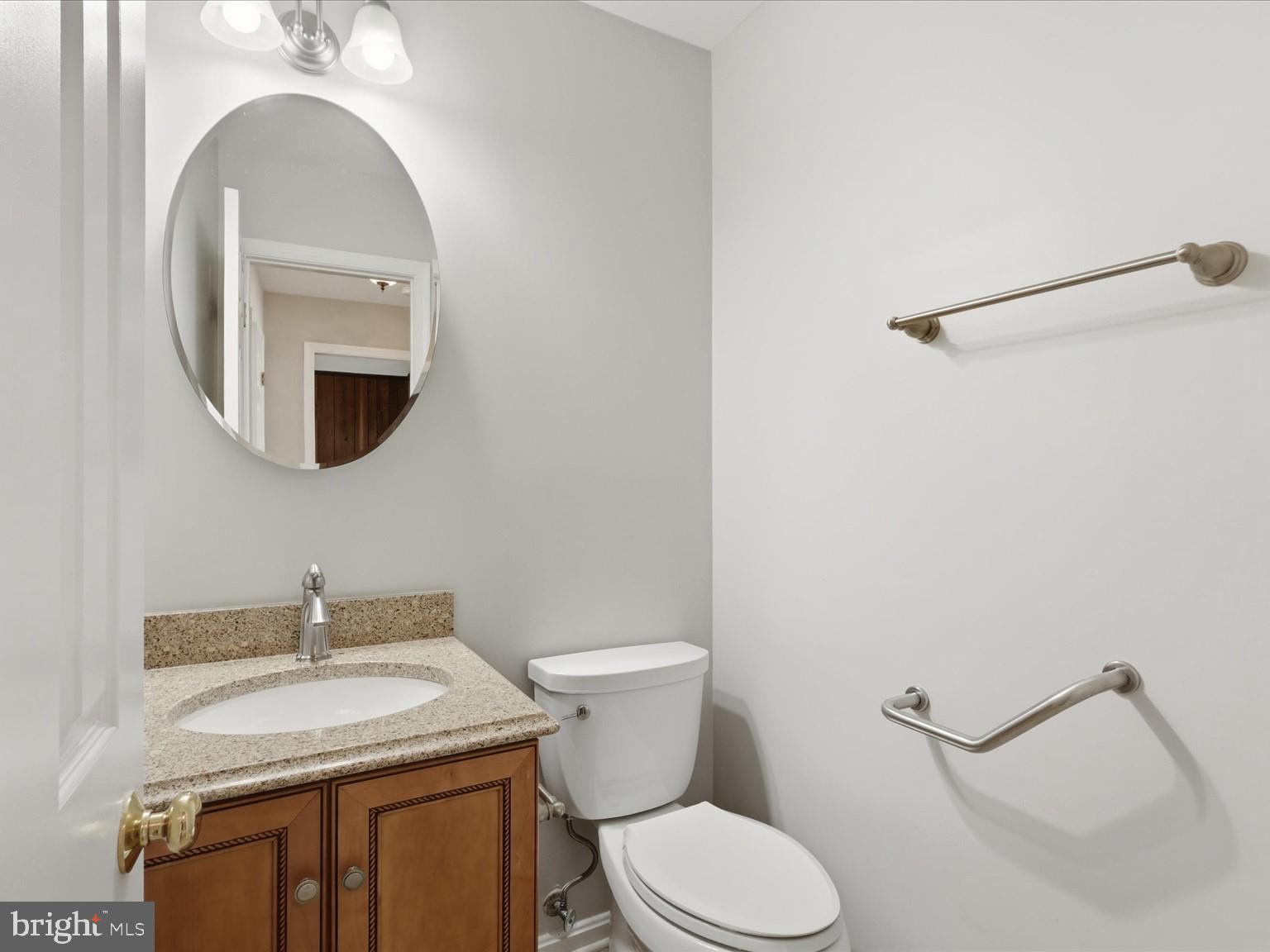 4410 Guinea Road Fairfax, VA 22032 - Photo 18 of 59 Main Level Hall Bath