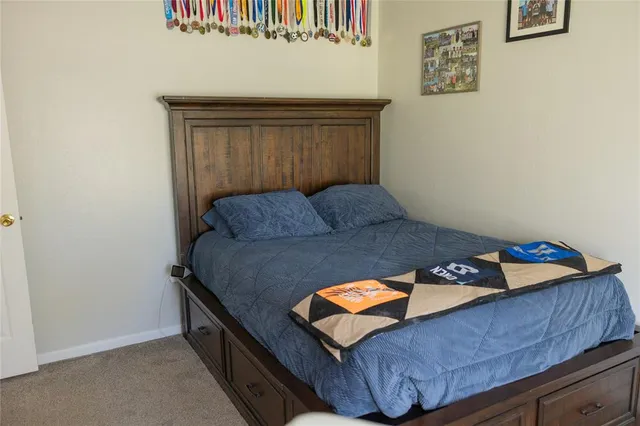 a bathroom with a sink and toilet