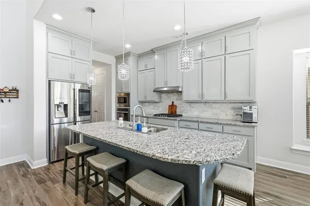 $700,000 | 6371 Whiskerbrush Road, Flower Mound, TX 76226