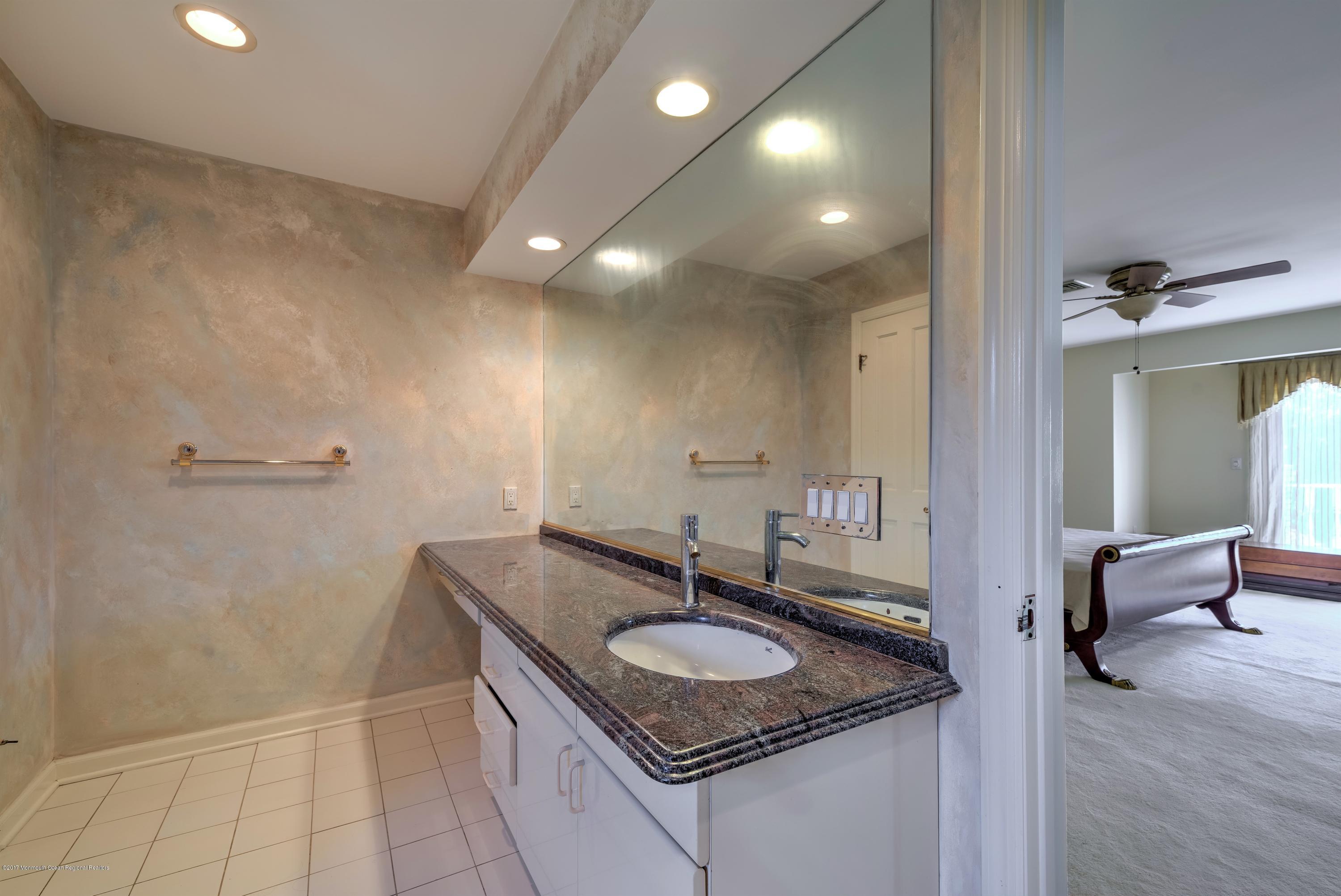 14 Paddock Lane Colts Neck, NJ 07722 - Photo 17 of 30 028_MASTER BATHROOM