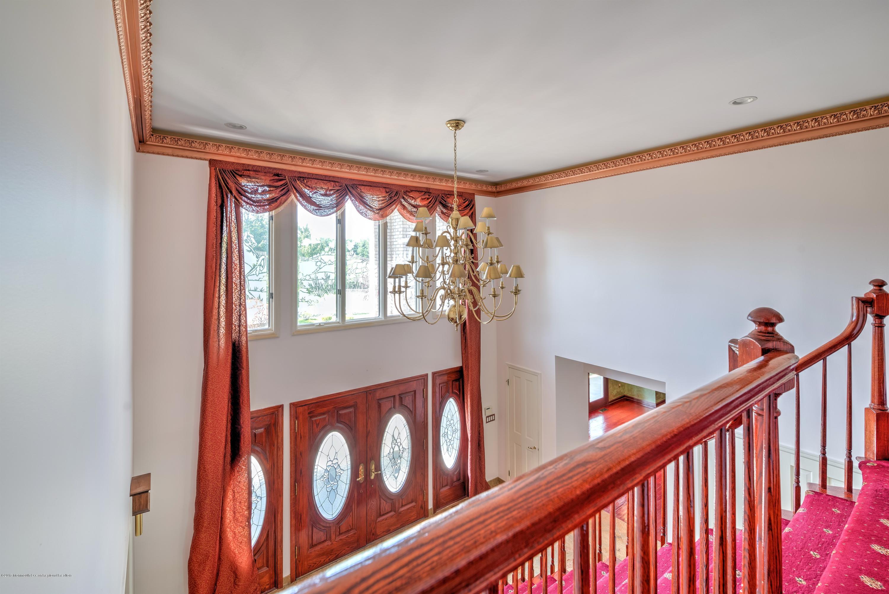 14 Paddock Lane Colts Neck, NJ 07722 - Photo 5 of 30 005_FOYER