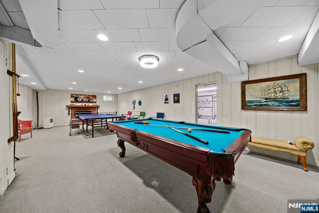 328 West Ridgewood Avenue Ridgewood, NJ 07450 - Photo 34 of 49
