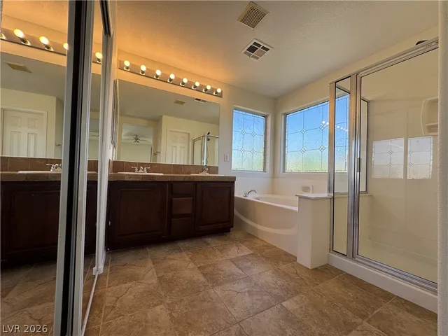 $2,200 | 1030 East Eldorado Lane, Las Vegas, NV 89123