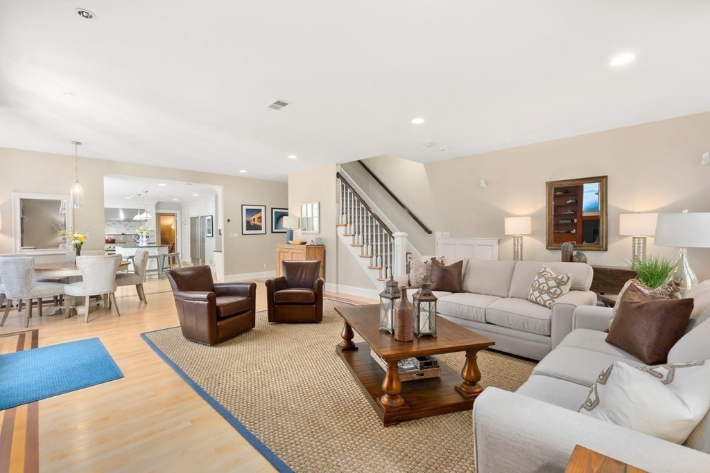 189 Cliff Road Wellesley, MA 02481 - Photo 14 of 35