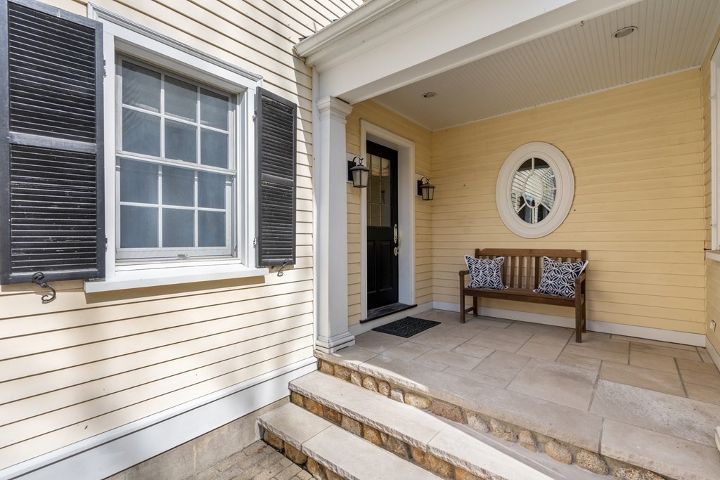 189 Cliff Road Wellesley, MA 02481 - Photo 16 of 35