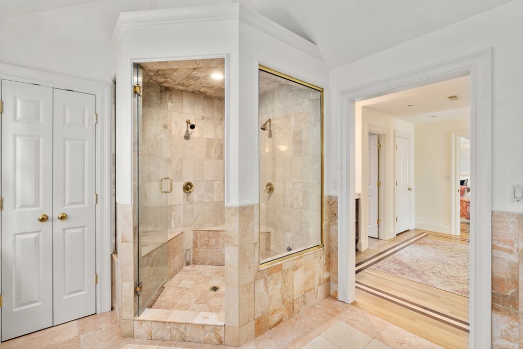 189 Cliff Road Wellesley, MA 02481 - Photo 23 of 35