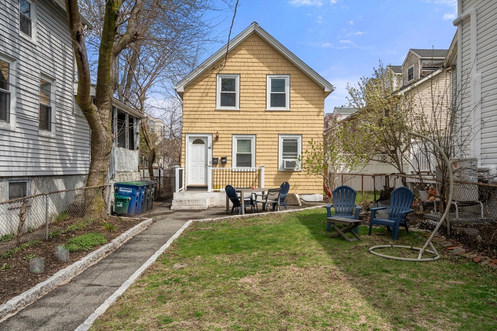 34 R Clyde Street Somerville, MA 02145 - Photo 1 of 18 Gallery Image 1