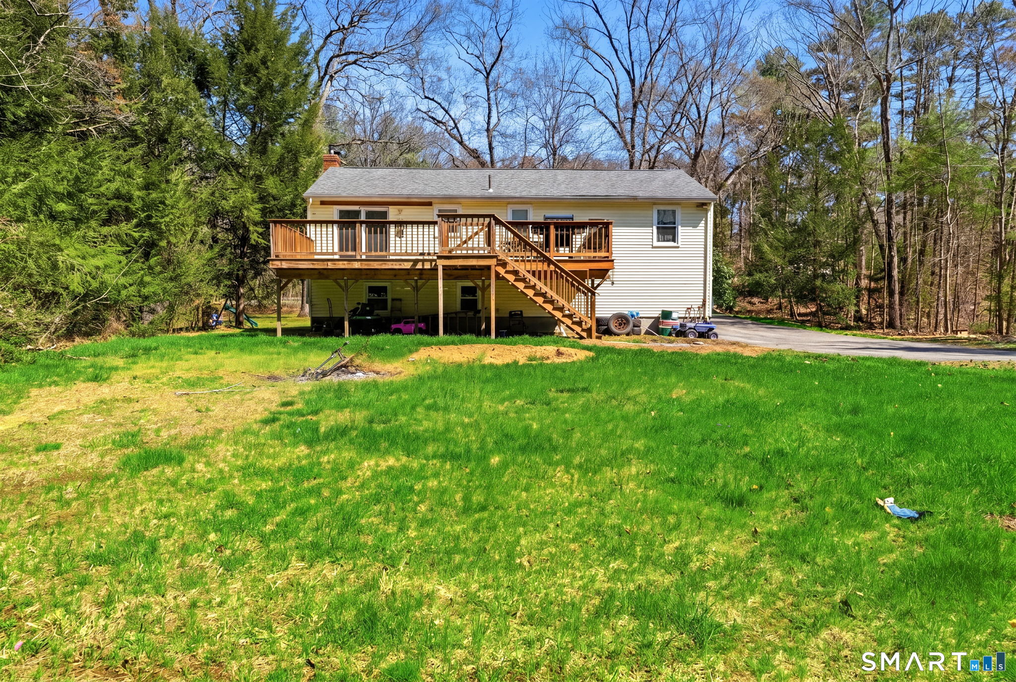 264 Quaddick Town Farm Road Thompson, CT 06277 - Photo 6 of 35 front view of a house with a big yard