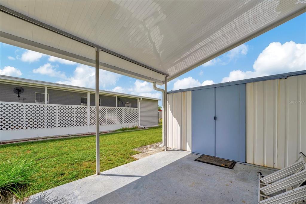 122 East St Annes Circle Apollo Beach, FL 33572 - Photo 21 of 32
