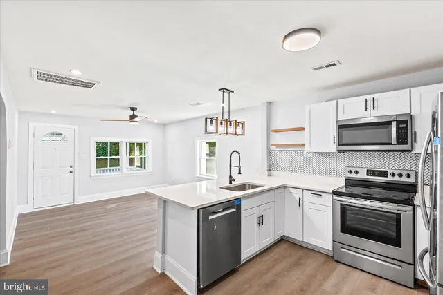 $279,900 | 608 Kintz Street, Colonial Beach, VA 22443