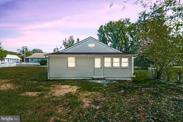 $279,900 | 608 Kintz Street, Colonial Beach, VA 22443