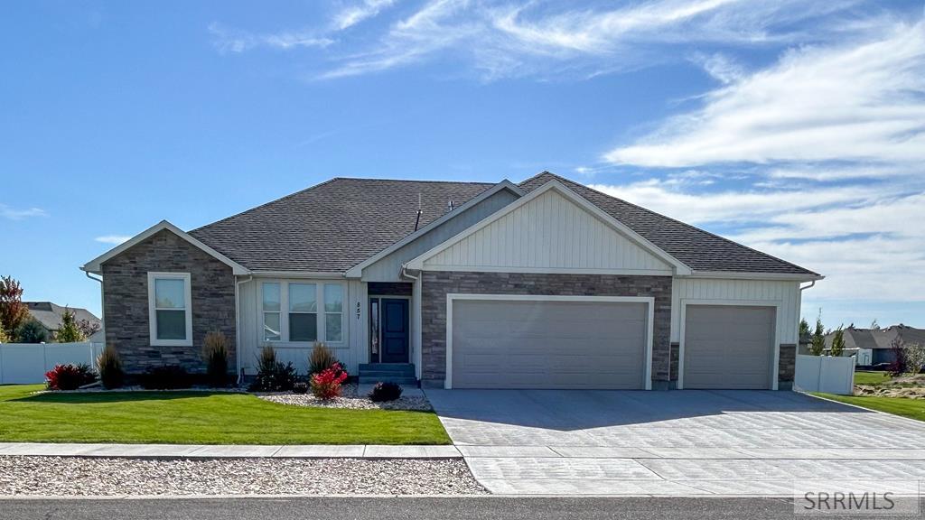 857 Oak Hl Way Rexburg, ID 83440 - Photo 1 of 48 Main View