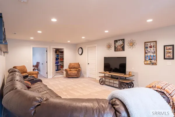 $744,900 | 857 Oak Hl Way, Rexburg, ID 83440
