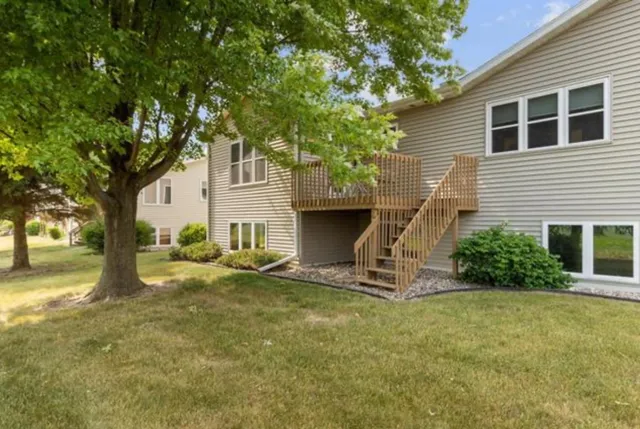 $359,900 | 1500 15th Street, Baraboo, WI 53913