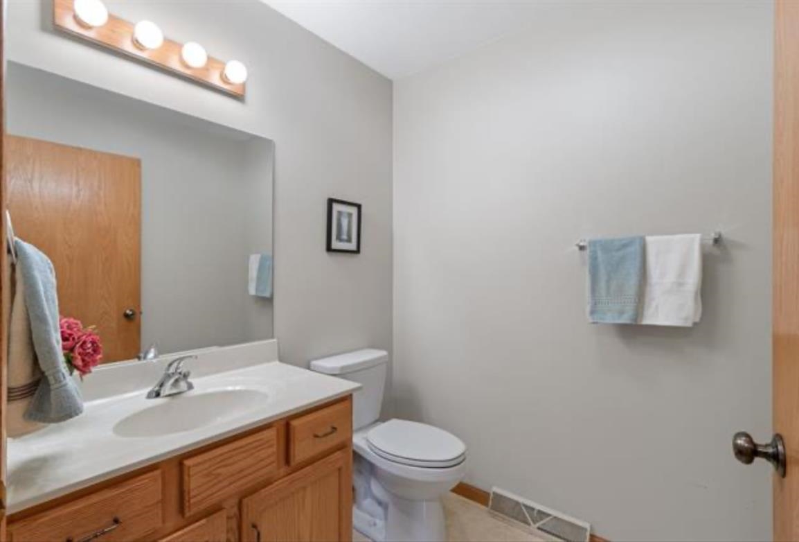 1500 15th Street Baraboo, WI 53913 - Photo 10 of 17