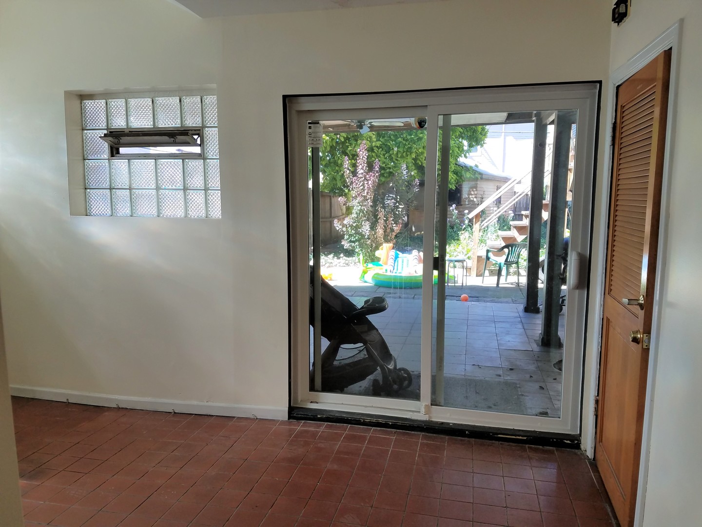 738 West 35th Street Chicago, IL 60608 - Photo 14 of 37