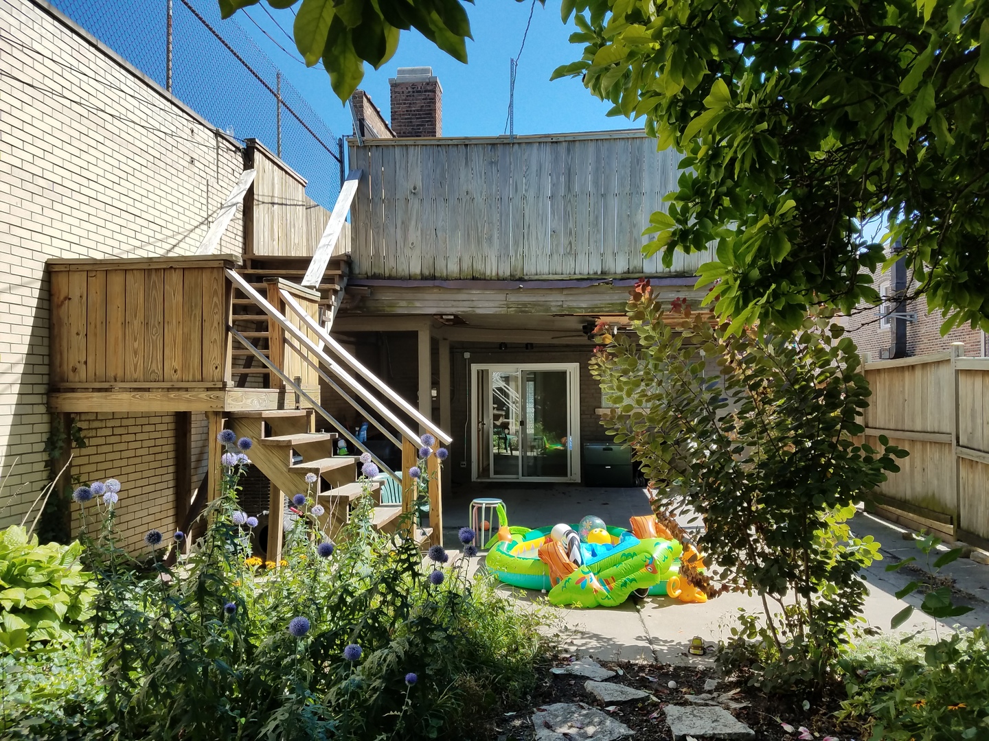 738 West 35th Street Chicago, IL 60608 - Photo 16 of 37