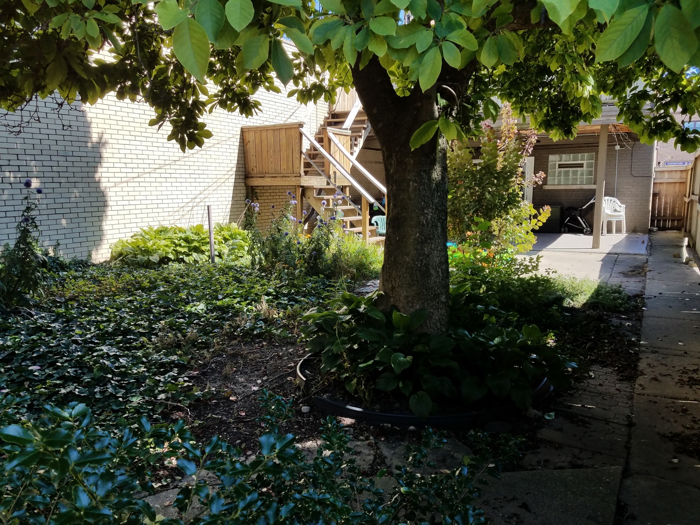 738 West 35th Street Chicago, IL 60608 - Photo 19 of 37