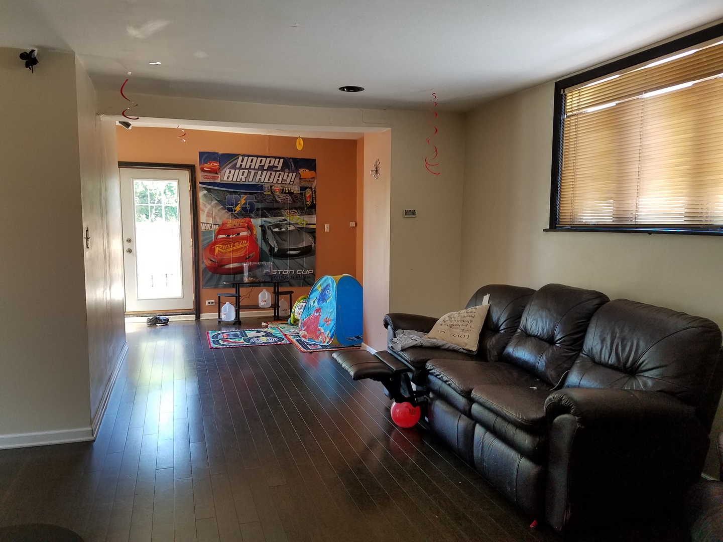 738 West 35th Street Chicago, IL 60608 - Photo 25 of 37