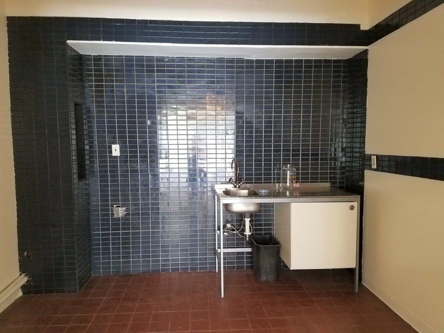 738 West 35th Street Chicago, IL 60608 - Photo 6 of 37