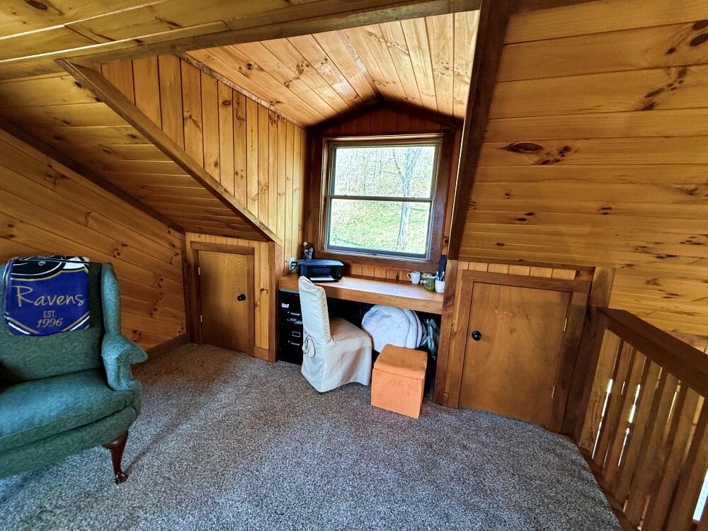 1695 Linwood Road Cass, WV 24927 - Photo 13 of 46 loft2