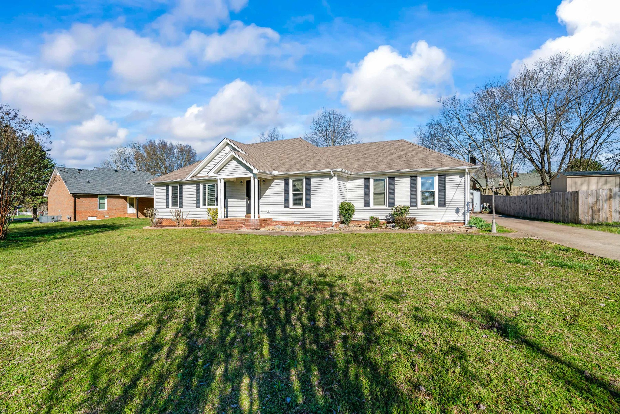 707 Spike Trail Murfreesboro, TN 37129 - Photo 50 of 64 a front view of a house with garden