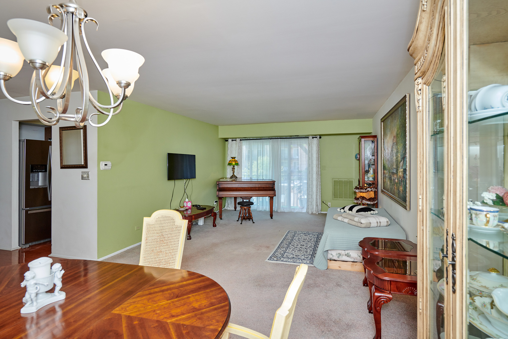 502 West Huntington Commons Road, Unit 238 Mount Prospect, IL 60056 - Photo 3 of 30 Gallery Image 3