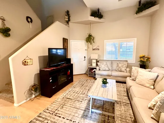 $2,500 | 15730 North Hidden Valley Lane, Peoria, AZ 85382