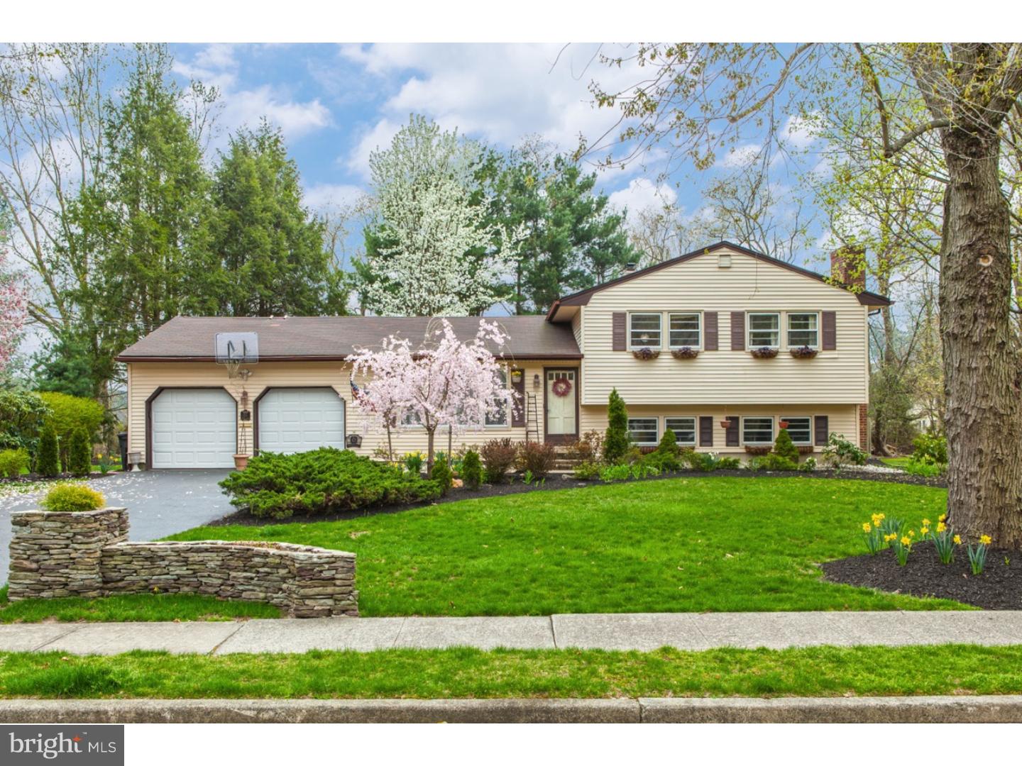 23 Quaker Road Princeton Junction, NJ 08550 - Photo 1 of 25