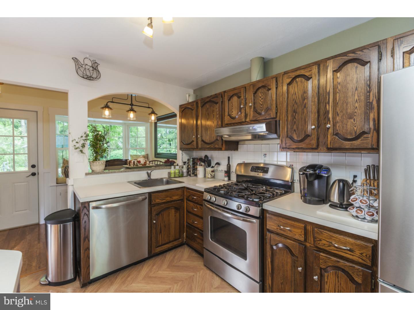 23 Quaker Road Princeton Junction, NJ 08550 - Photo 7 of 25