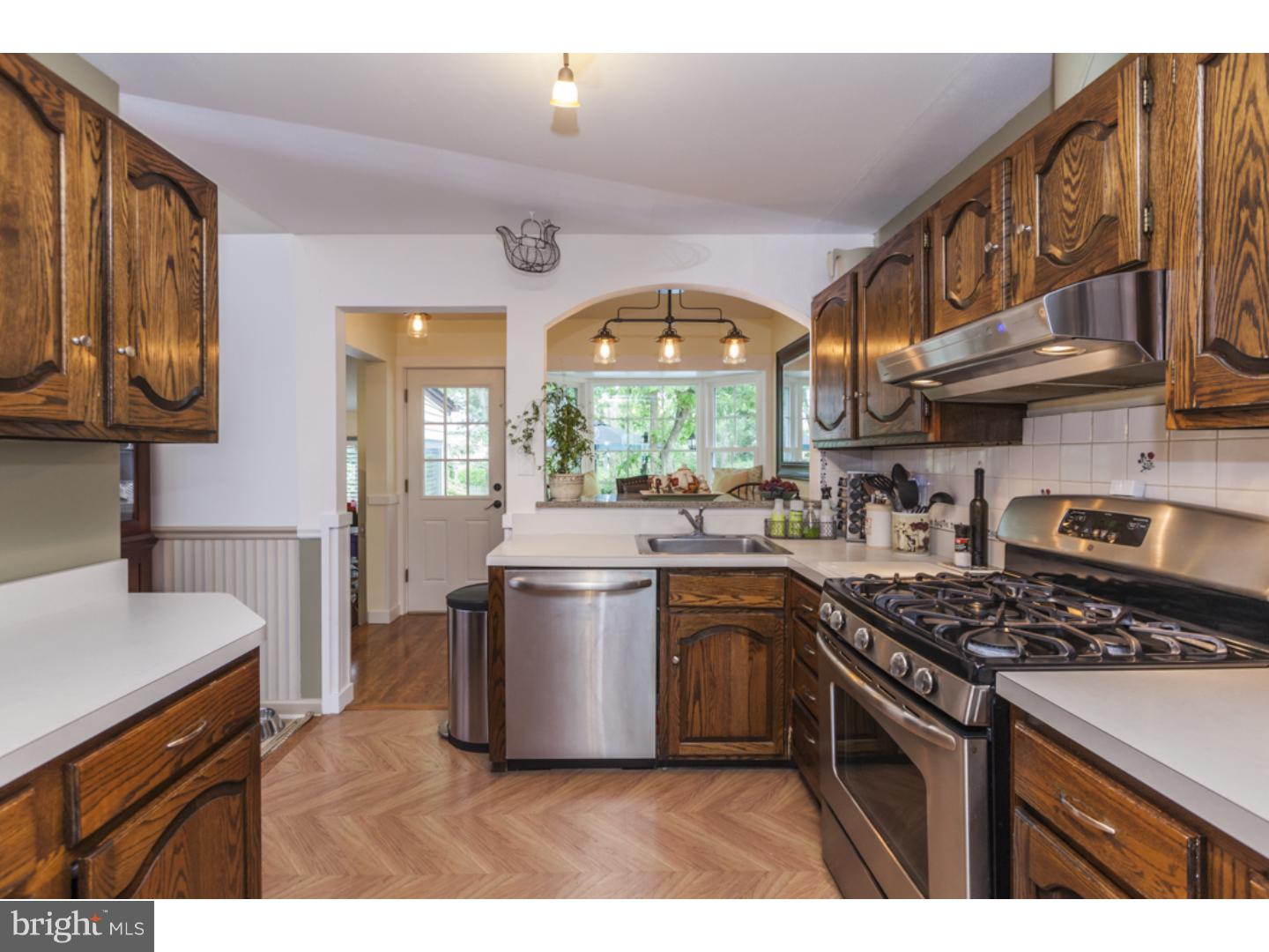 23 Quaker Road Princeton Junction, NJ 08550 - Photo 8 of 25