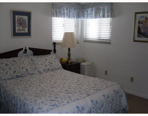 24 Seneca Road Bethel Park, PA 15241 - Photo 13 of 18 Other. ANOTHER ROOM FOR DREAMING.