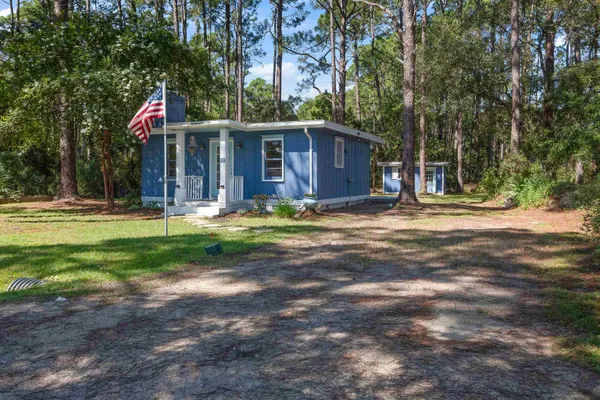 $220,000 | 18 Suwannee Avenue, Panacea, FL 32346