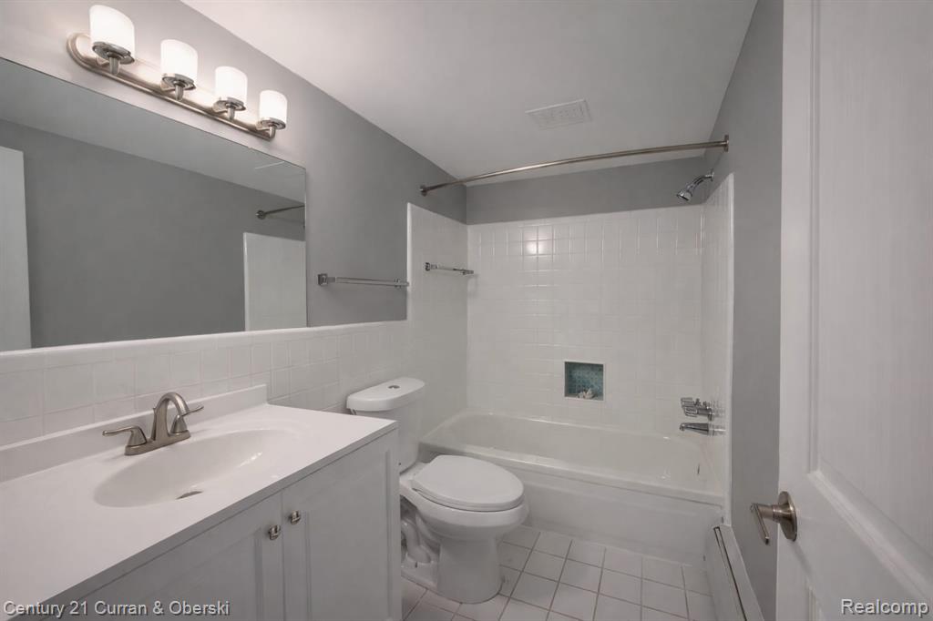 6035 Southfield Road, Unit 12 Detroit, MI 48228 - Photo 10 of 10