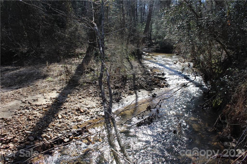 3920 Hidden Acres Road Valdese, NC 28690 - Photo 5 of 19 Gallery Image 5