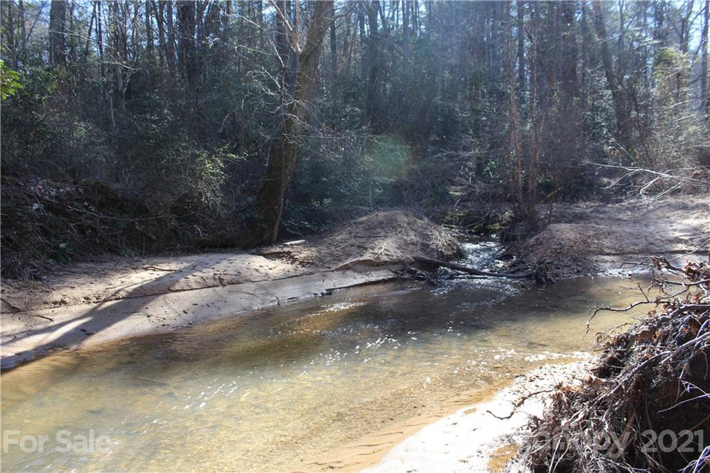 3920 Hidden Acres Road Valdese, NC 28690 - Photo 8 of 19 Gallery Image 8