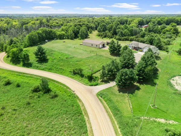 $714,900 | 2490 Deer Drive, Rush City, MN 55069