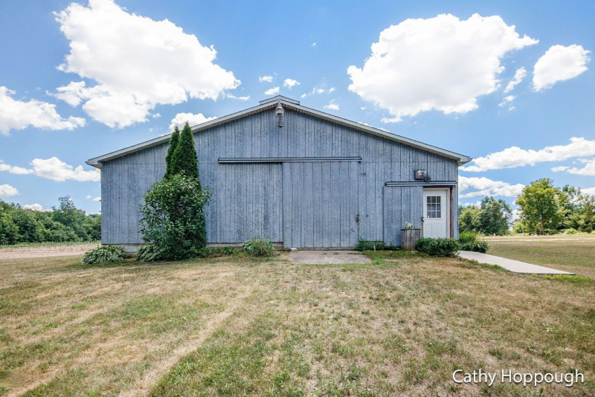 4940 Westbrook Road Ionia, MI 48846 - Photo 5 of 32 bMsxyCrw