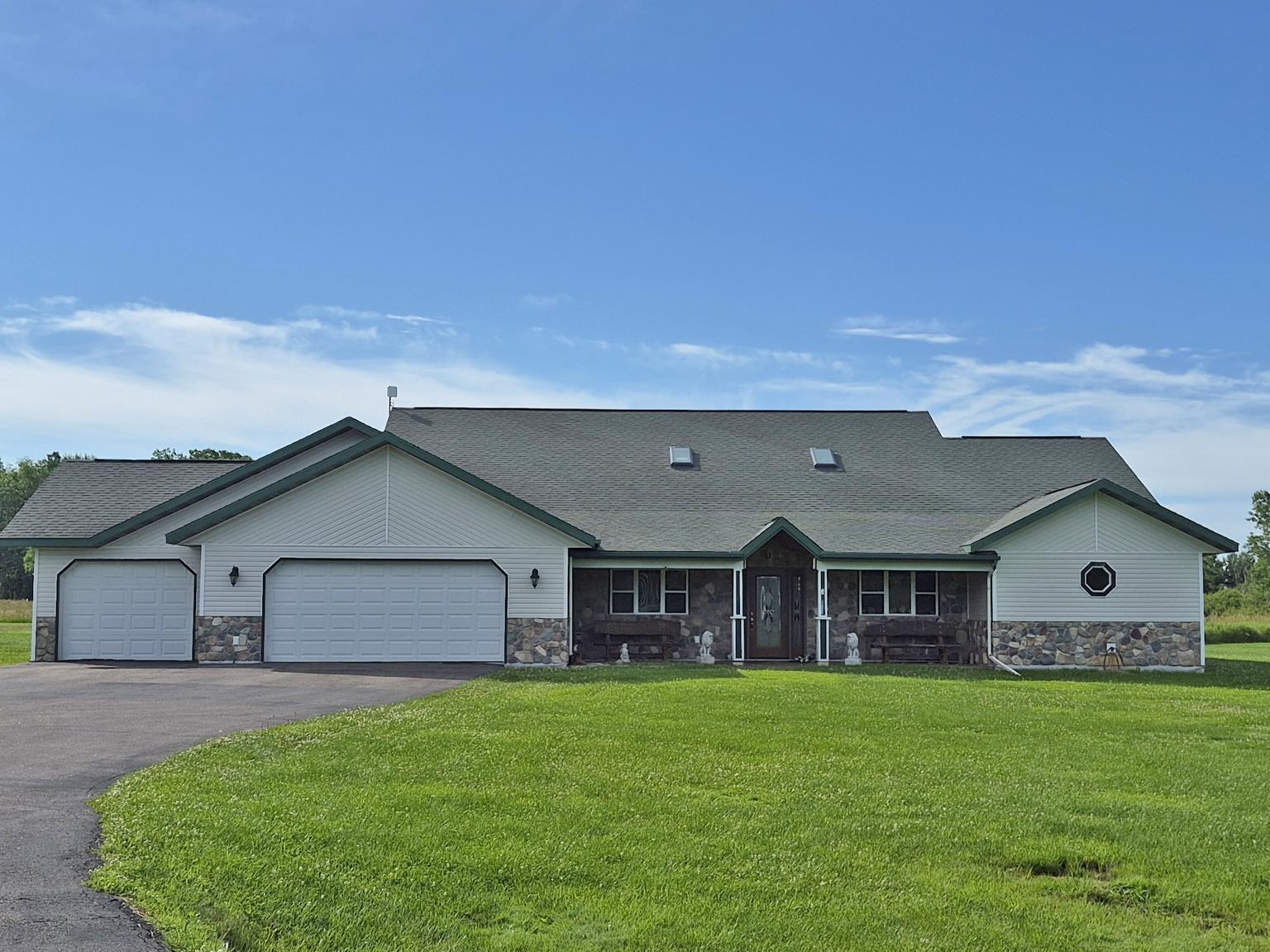12050 Wren Road Marshfield, WI 54449 - Photo 1 of 51