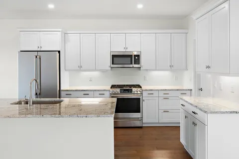 $4,950 | 48 Tinkers Bluff, Unit 48, Plymouth, MA 02360