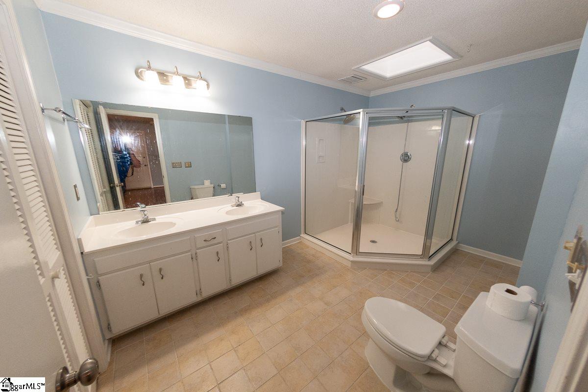 1005 Roper Mountain Road Greenville, SC 29615 - Photo 11 of 29