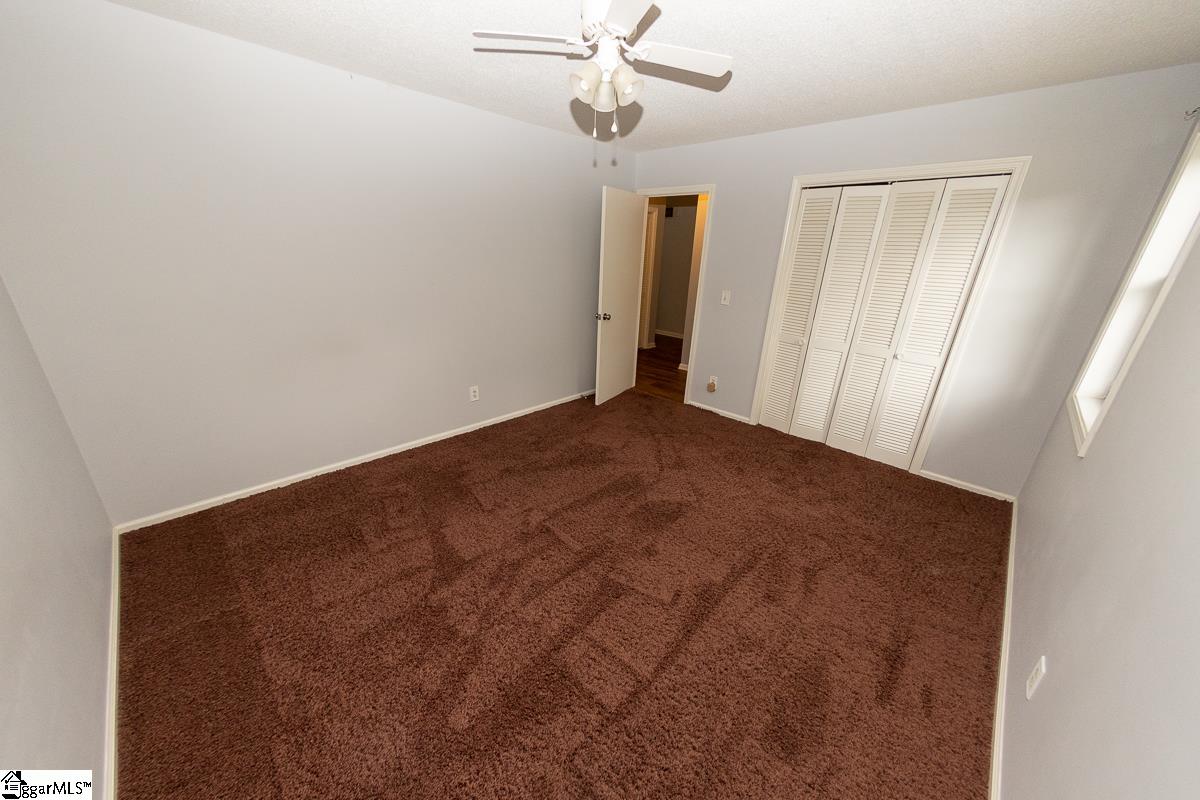 1005 Roper Mountain Road Greenville, SC 29615 - Photo 12 of 29