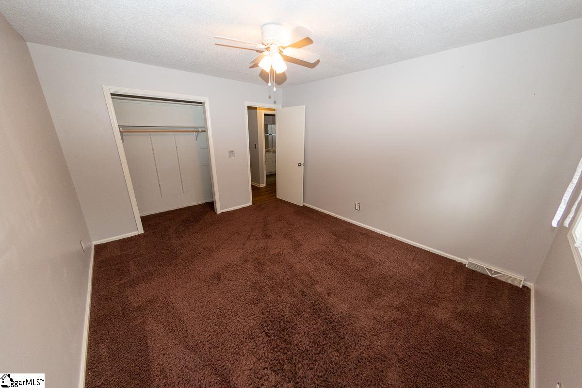 1005 Roper Mountain Road Greenville, SC 29615 - Photo 13 of 29