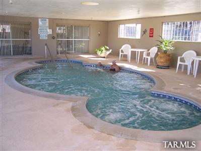 2925 South Box A Way Tucson, AZ 85713 - Photo 6 of 7