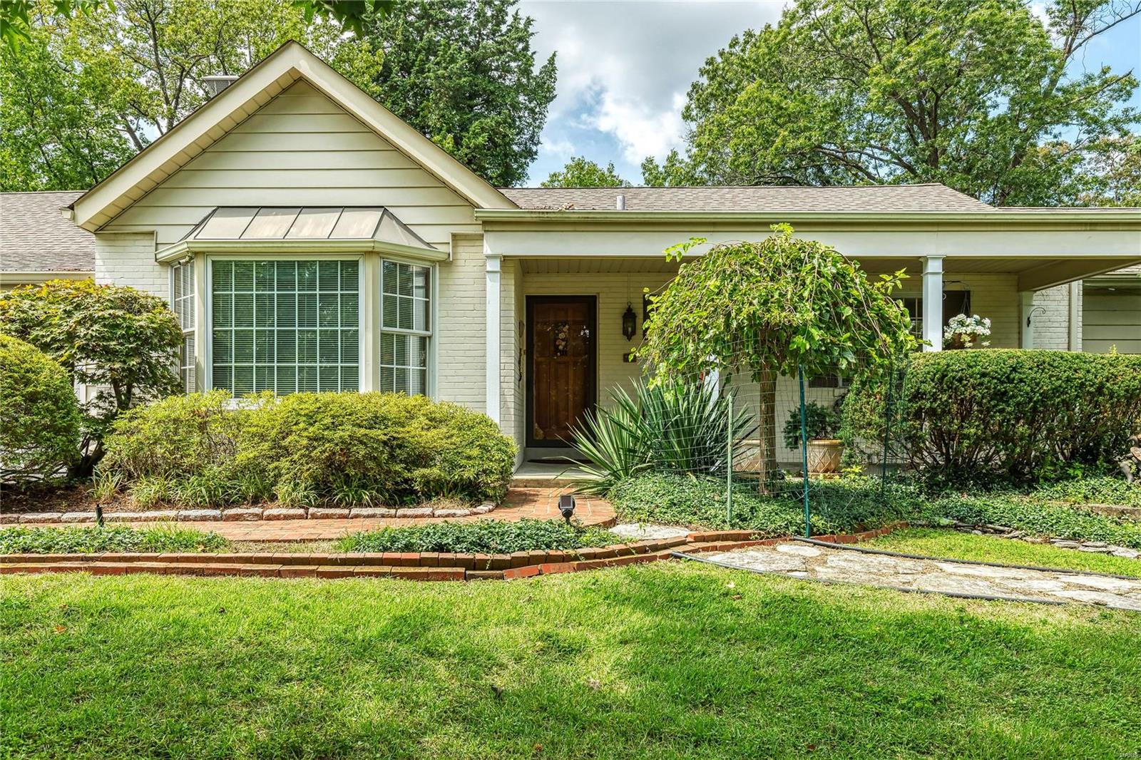 24 Lemp Road St. Louis, MO 63122 - Photo 1 of 49 Gallery Image 1