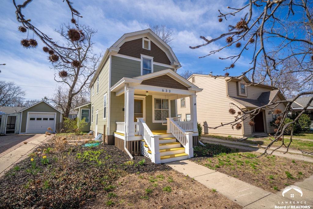 633 Alabama Street Lawrence, KS 66044 - Photo 4 of 62