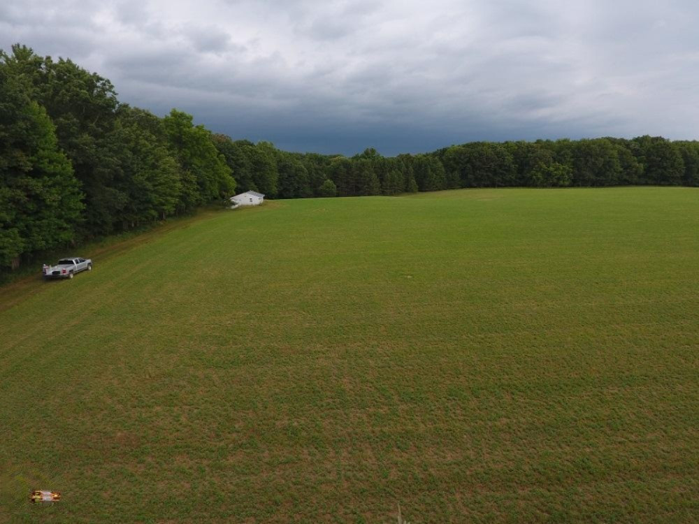 23476 5 Mile Road Morley, MI 49336 - Photo 4 of 9 DJI_0002